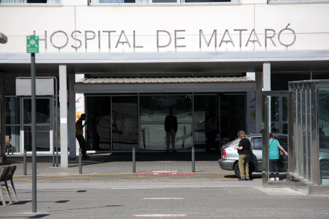 Accés principal de l'Hospital de Mataró