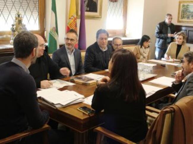 Integrantes de la Comisión para impulsar el expediente de la Catedral.