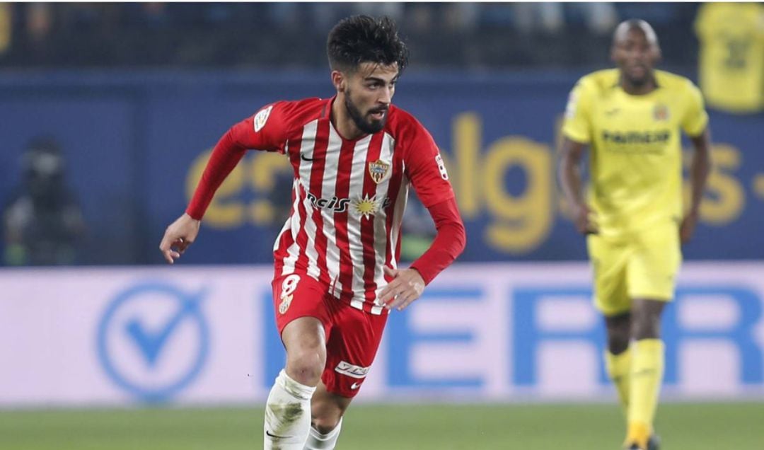 Chema Núñez, durante un partido con el Almería