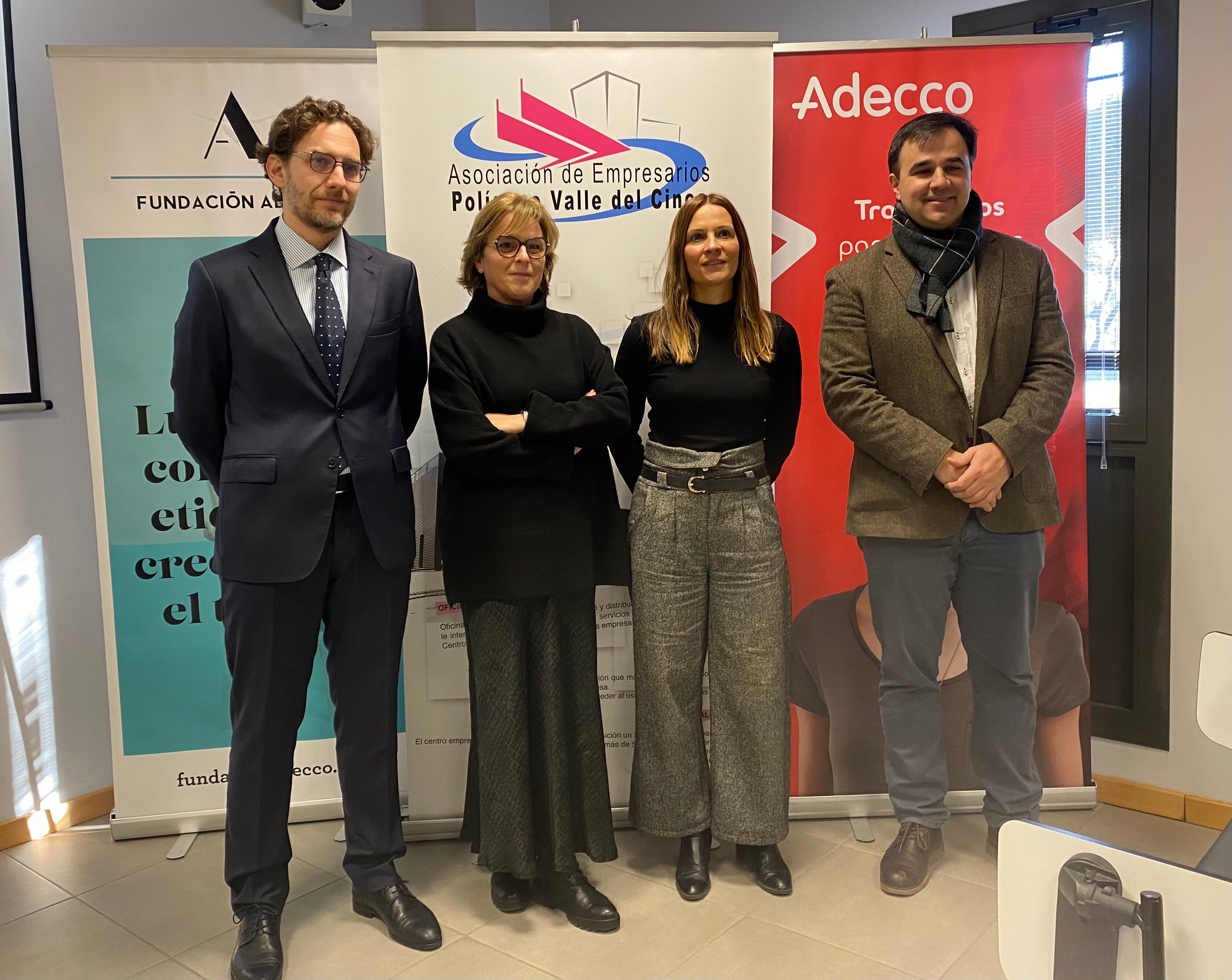 Ignacio Miguel Espiau, Beatriz Gutiérrez, Herminia Lombarte y Jorge Grasa.