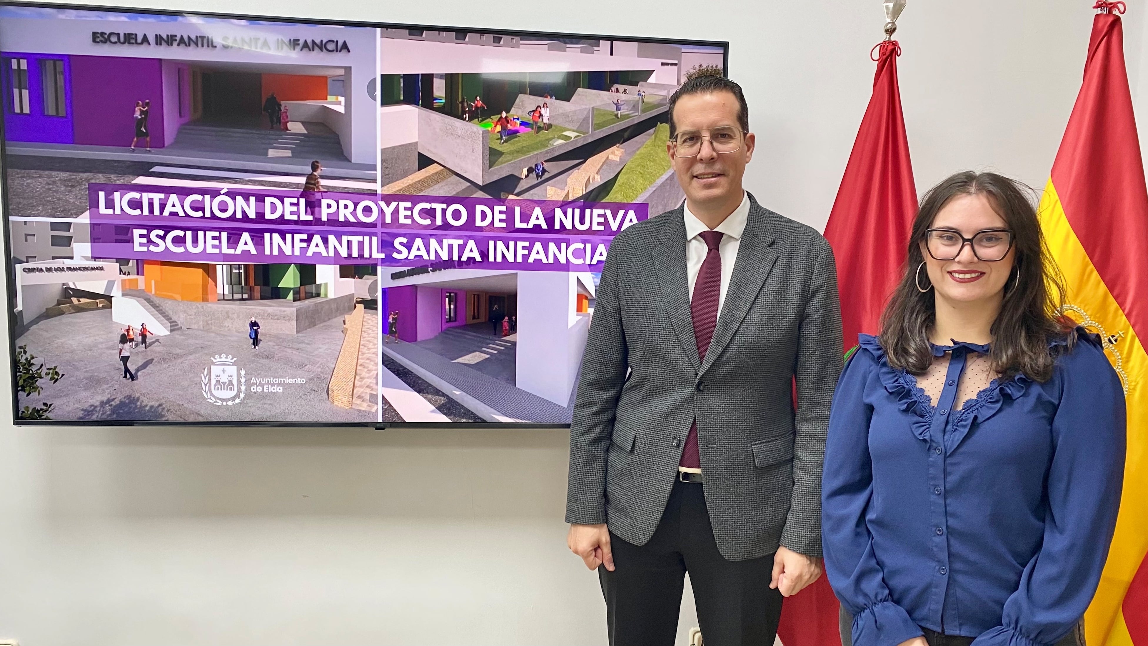 Rubén Alfaro, alcalde de Elda, junto a María Gisbert, concejala de Educación de Elda