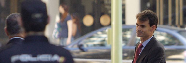 El juez de la Audiencia Nacional Pablo Ruz, a su llegada a la Audiencia.