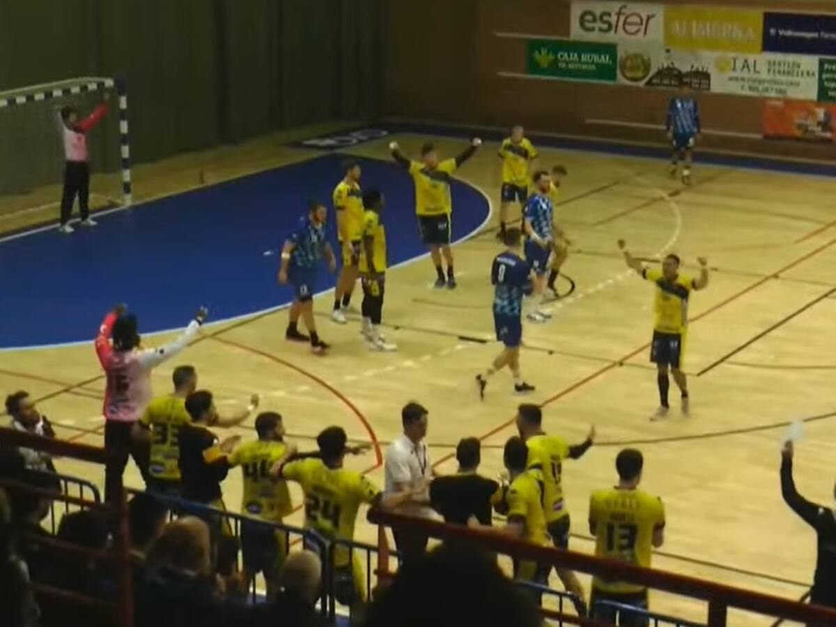El talento y la fe en la victoria del Tubos Aranda tumban a Oviedo (27-30)