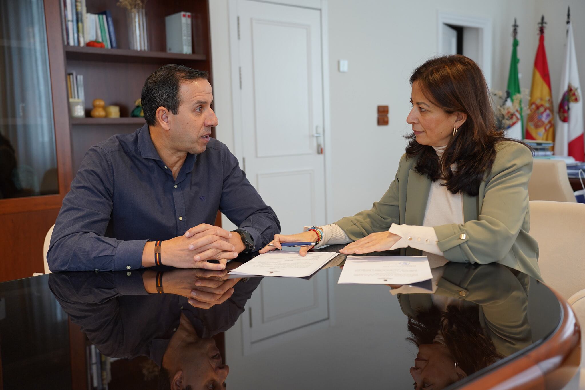 El Ayuntamiento aplicará en las próximas semanas la subida salarial del 2,5 % aprobada para funcionarios públicos