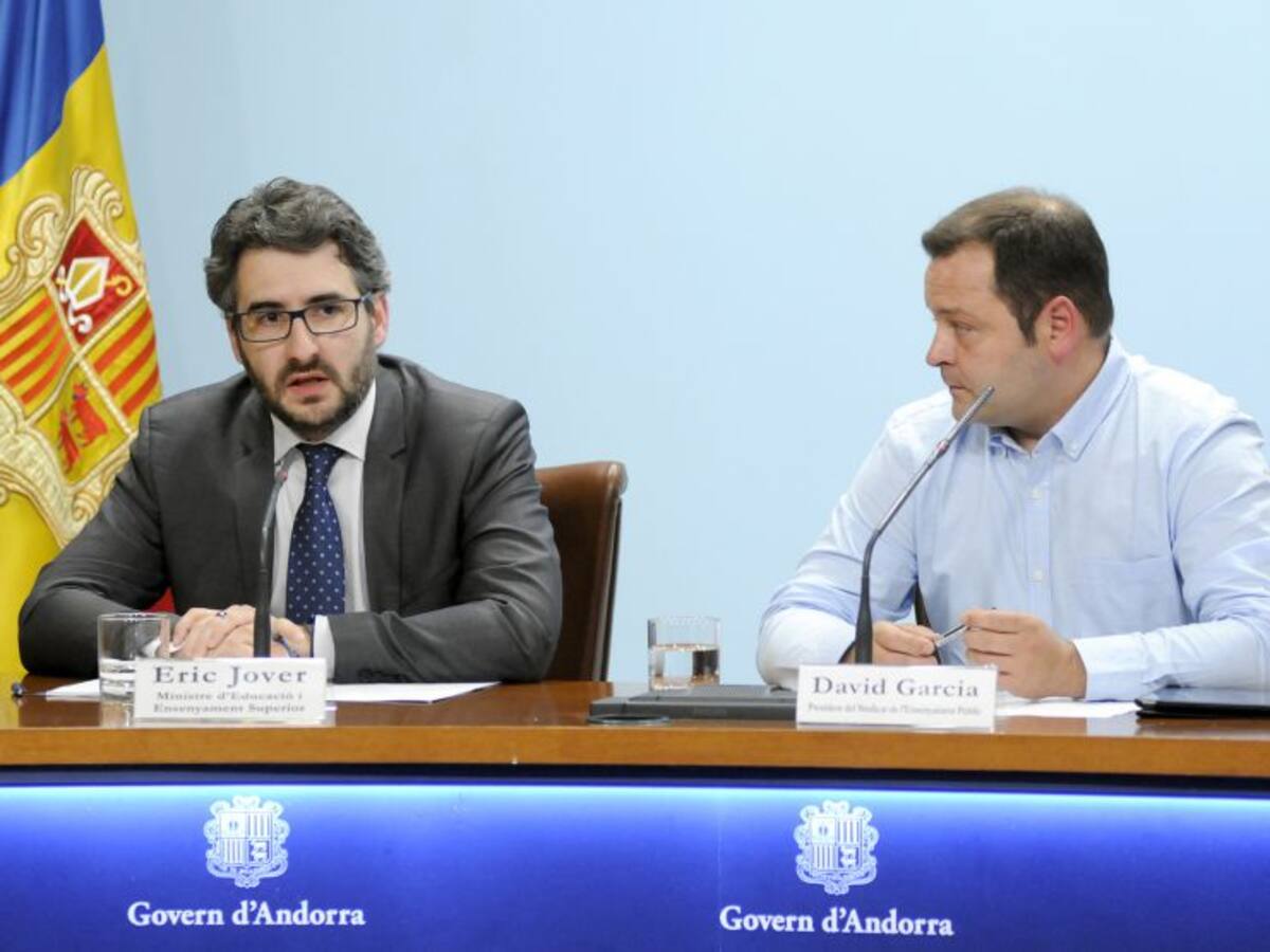 Entra a tràmit la llei del Cos d'Educació