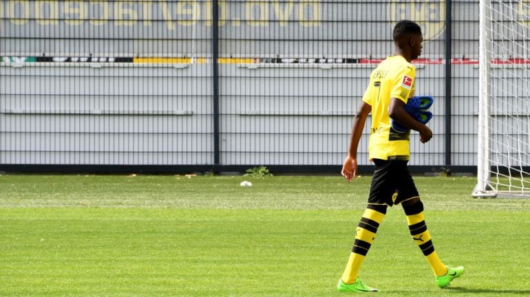 Dembelé durante un entrenamiento con el Borussia Dortmund