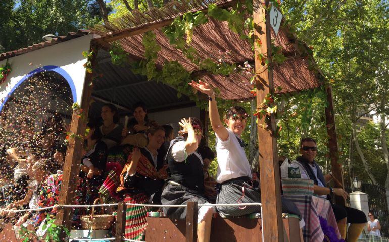 Cientos de personas han participado en la batalla