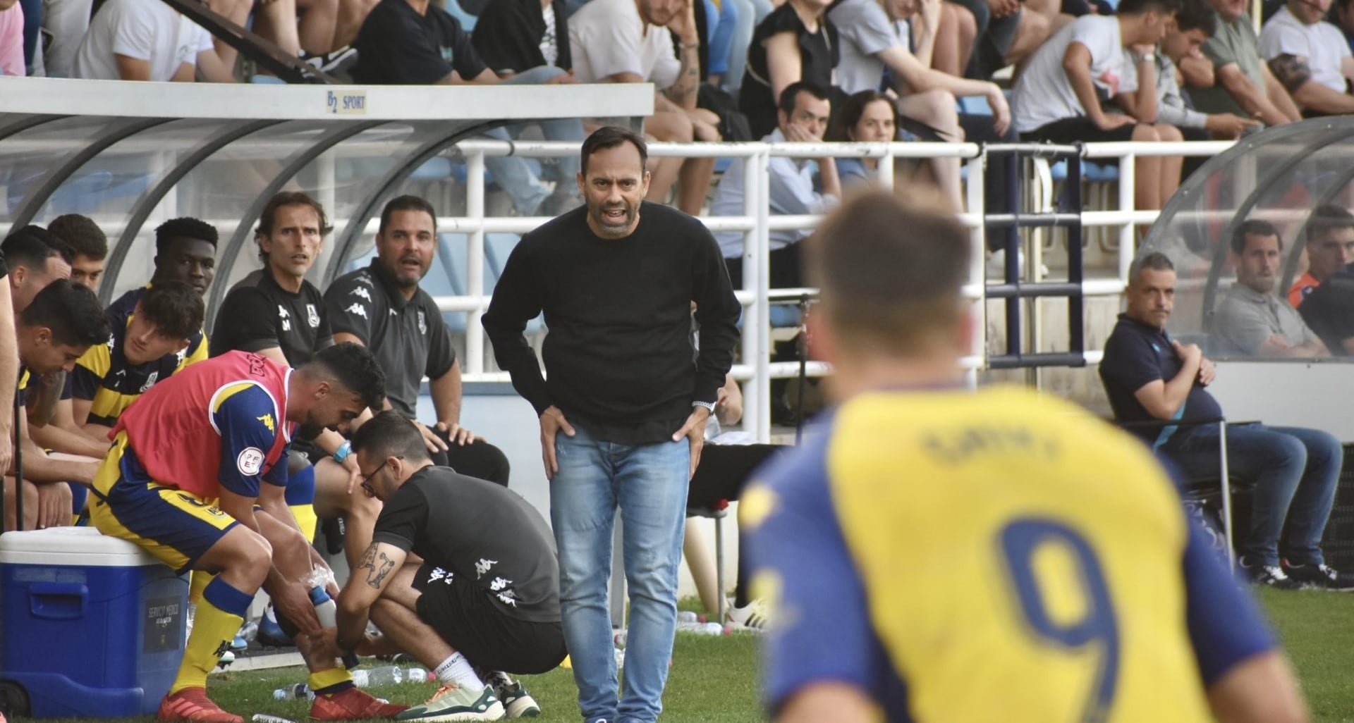 Fran Fernández le imprime carácter al Alcorcón.