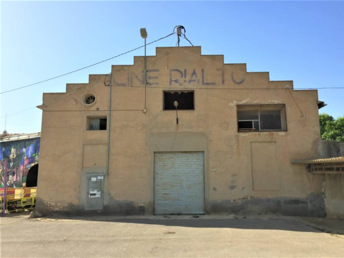 El Institut d'Estudis Comarcals del Baix Vinalopó presenta la RELLA 37 con una investigación sobre los cines del Camp d'Elx