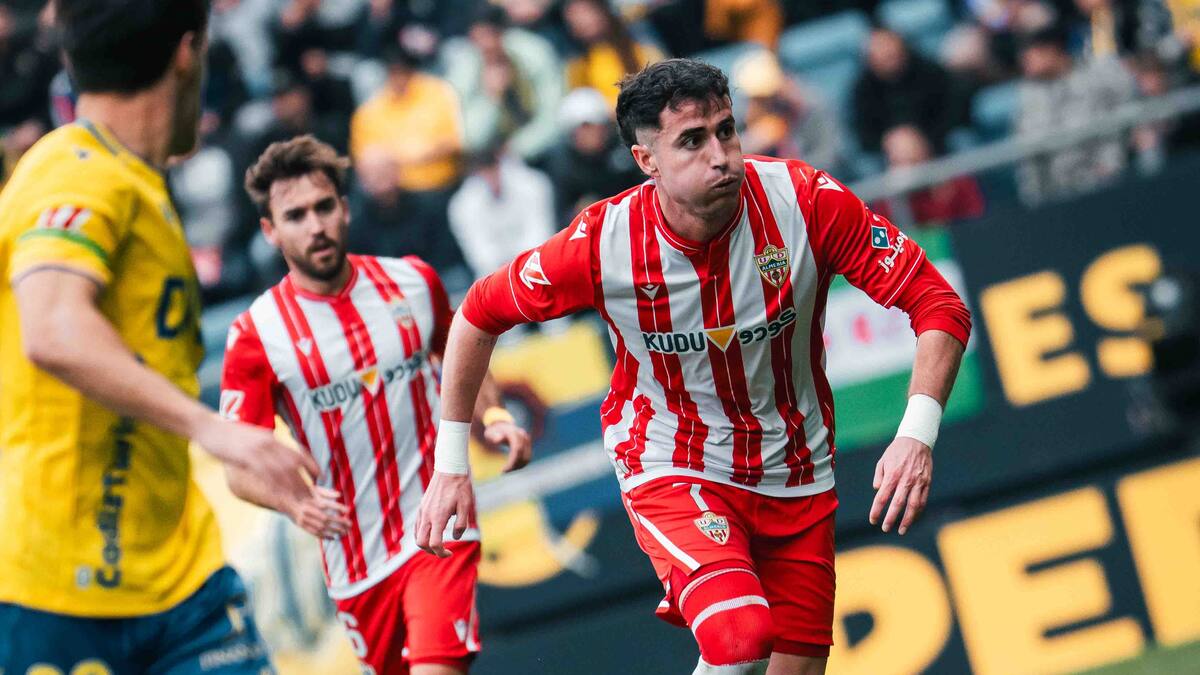 El gran enemigo del Almería está claro, según Morcillo