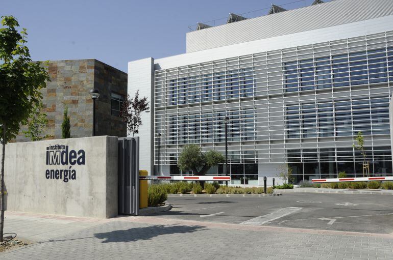 Fachada del edificio de Imdea energía en Móstoles