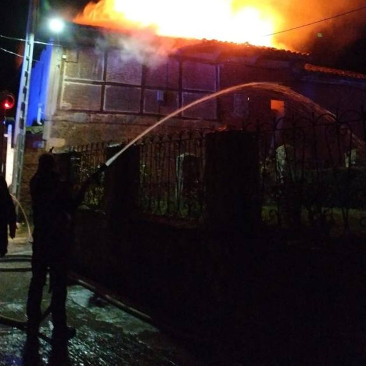 Villanueva de Odra acusa a la Diputación de Burgos de negligencia en el incendio de una vivienda en Nochebuena
