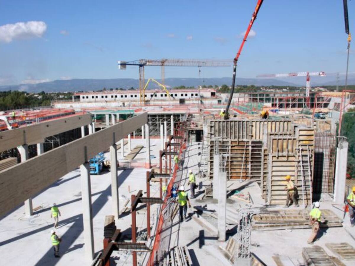 El govern comença els tràmits per dotar de personal la presó Mas Enrich