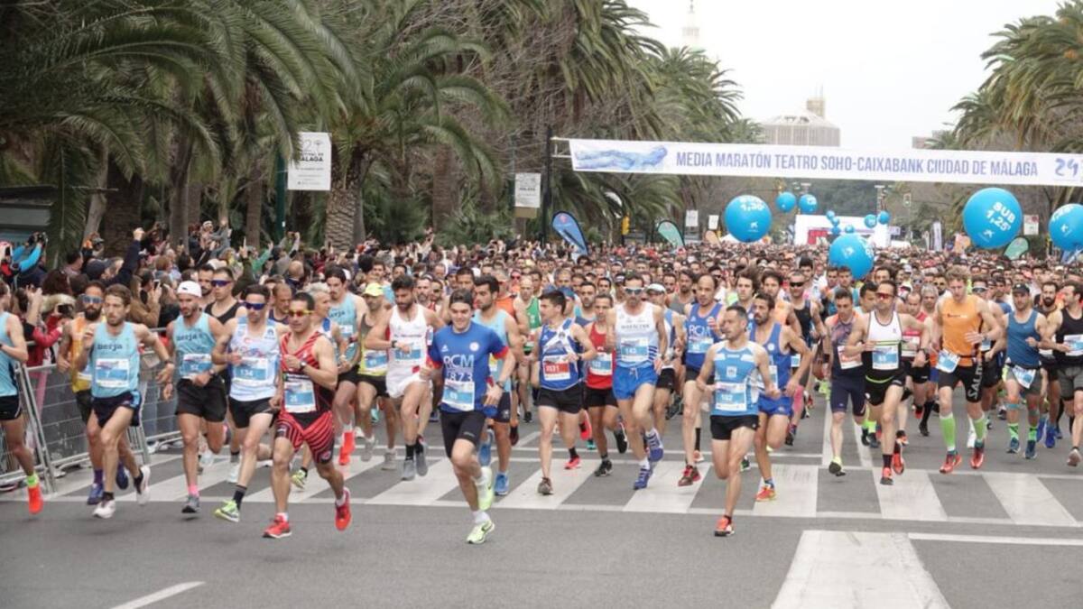 Más de 7.500 personas participan en la media maratón de Málaga