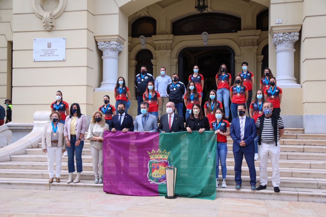 El Alcalde Francisco de la Torre con el Rincón Fertilidad
