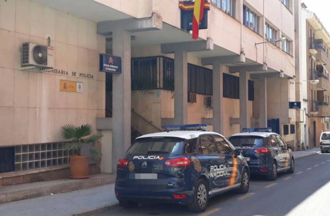 Comisaría de la Policía Nacional de Linares.