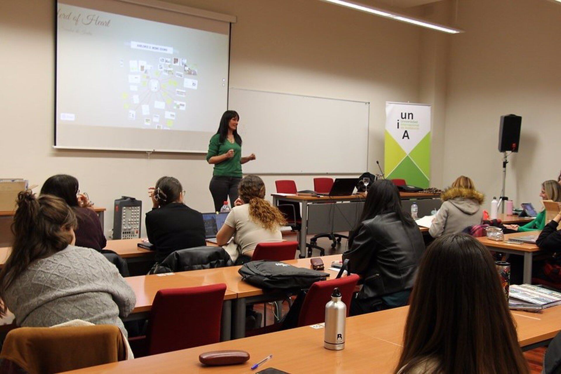 Conferencia sobre entrenamiento del caballo de terapia