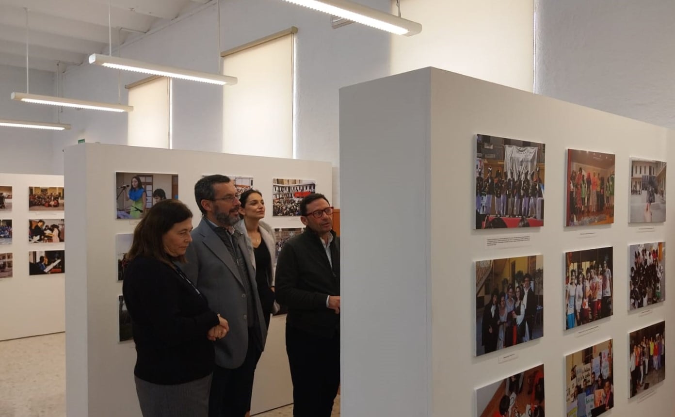 Visita a la exposición de Magisterio