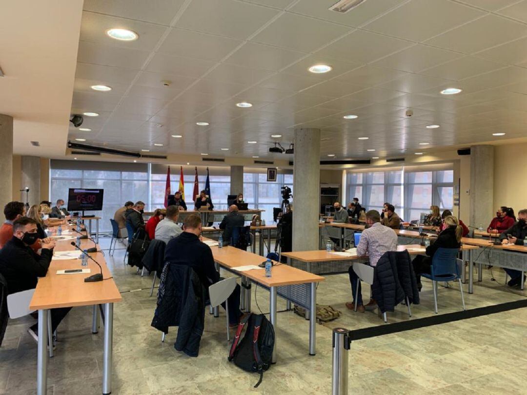 Sesión plenaria en el Centro de Desarrollo Local
