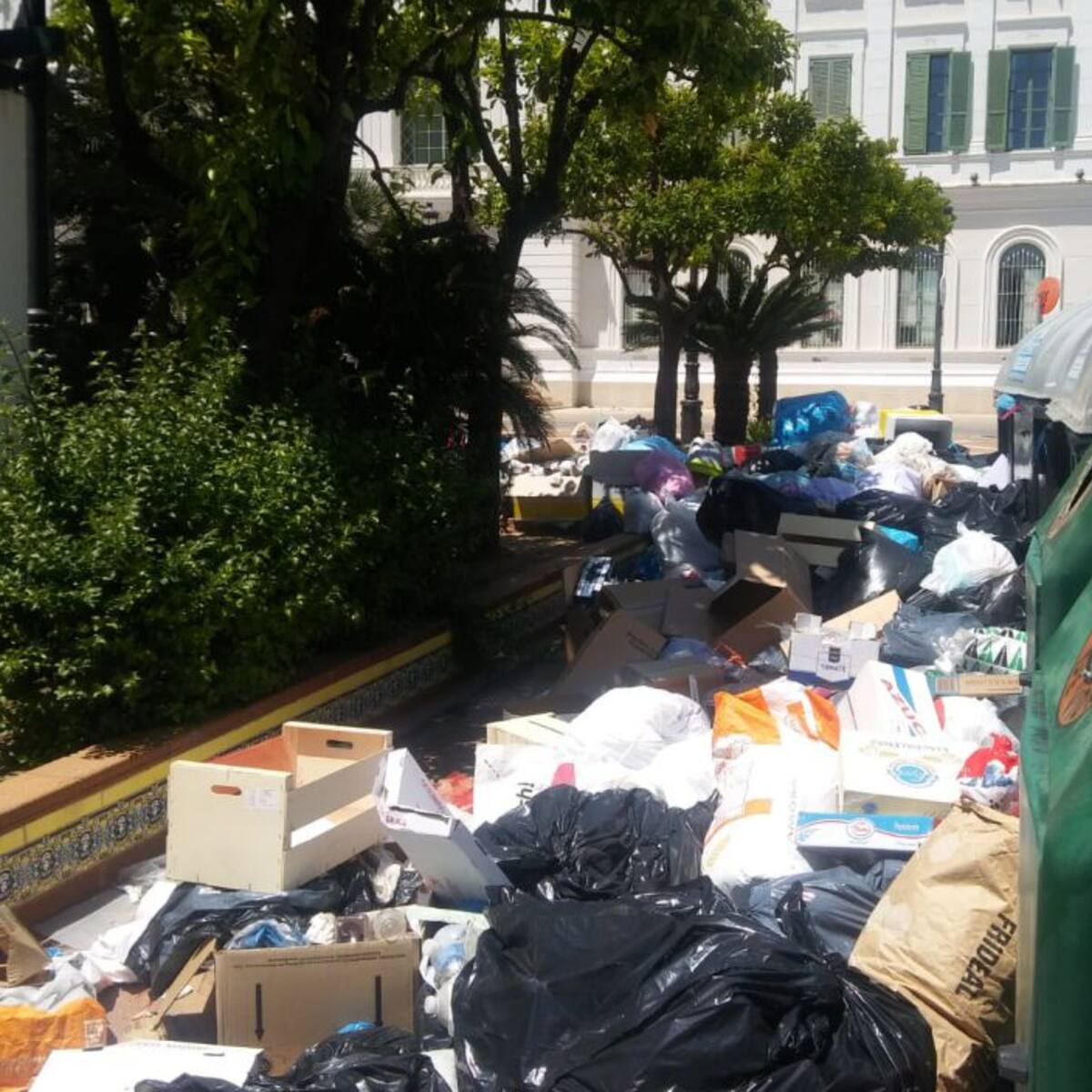 El alcalde de El Puerto plantea el rescate de la concesión a FCC, la empresa de limpieza