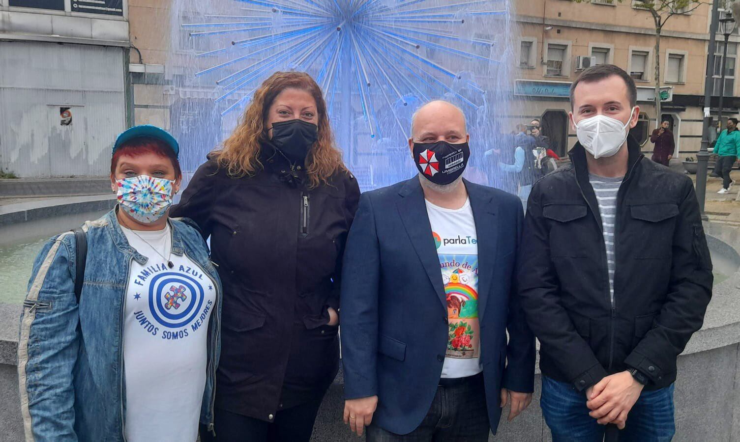 Miembros del Gobierno local de Parla con las asociaciones dedicadas a la diversidad funcional