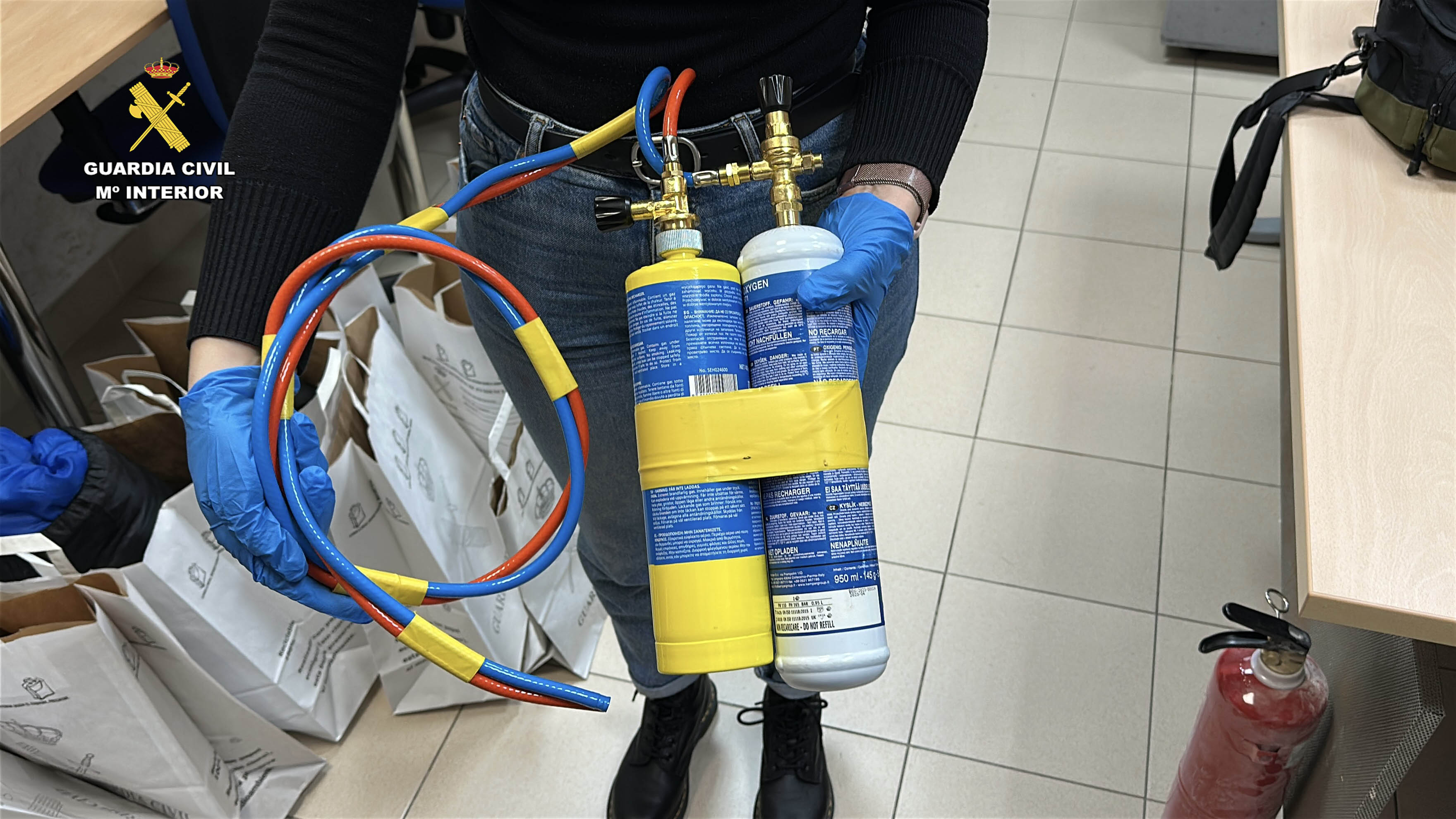 Dos detenidos por robar en cajeros usando explosivos en La Rioja