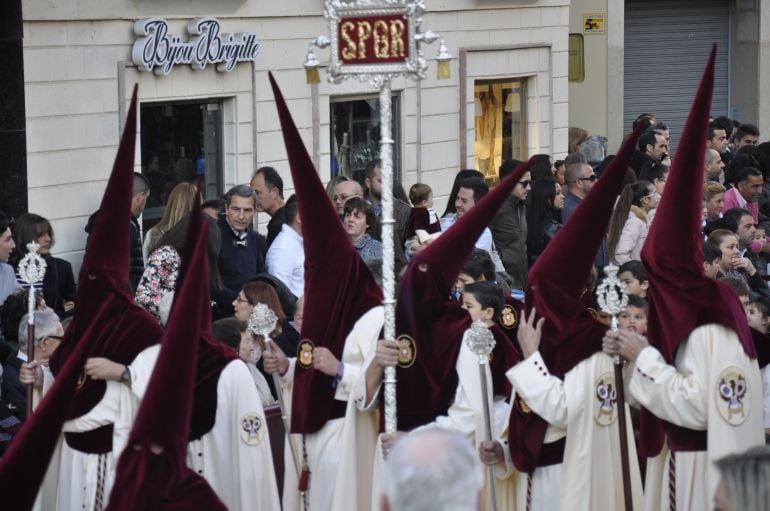 Las cofradías del Miércoles Santo tienen todo listo para la jornada de mayor intensidad en la Carrera Oficial