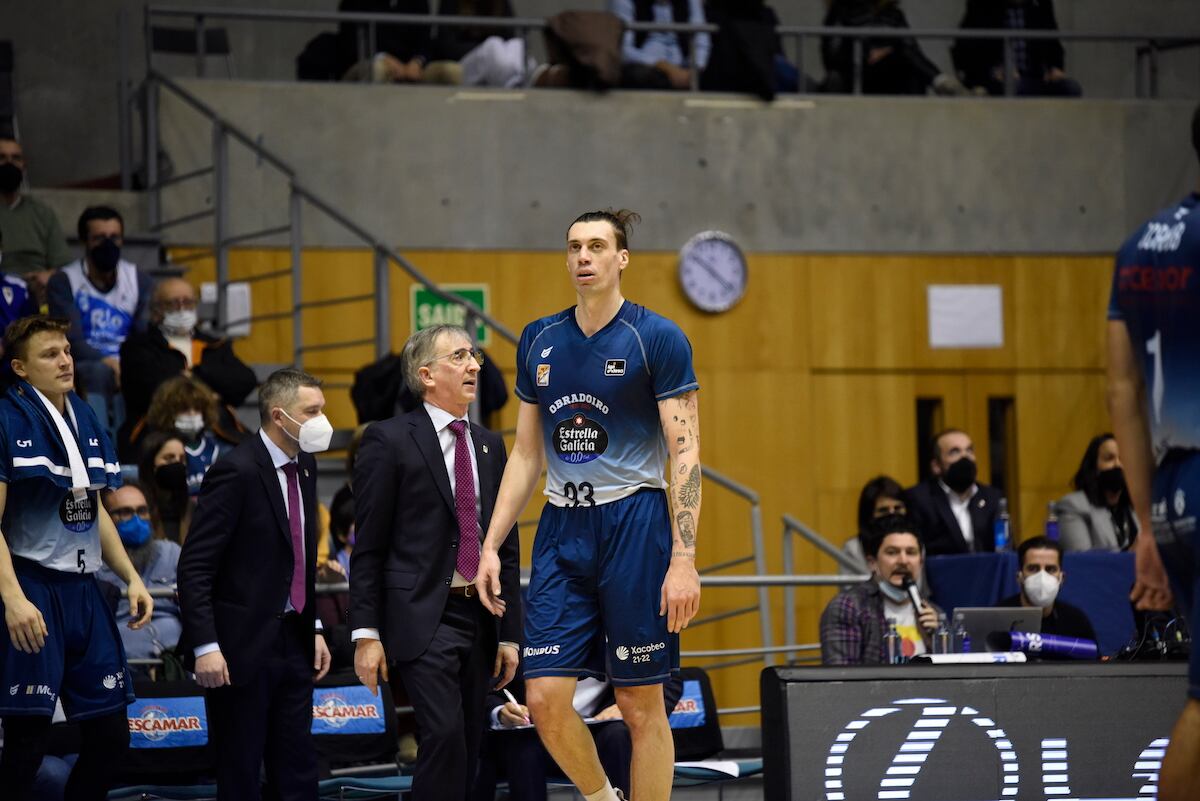 El jugador menorquí del Monbus Obradoiro es va fracturar un dit al partit contra el Morabanc Andorra.