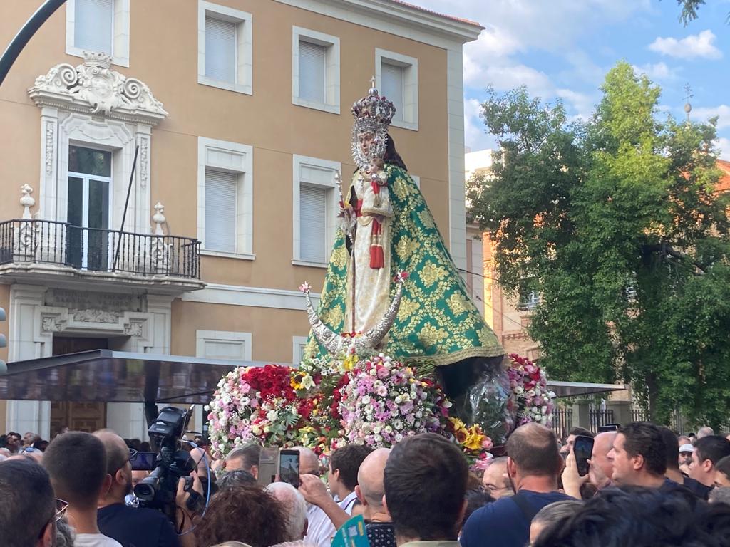 La Virgen de la Fuensanta durante la romería de subida a su santuario (12 septiembre 2023)