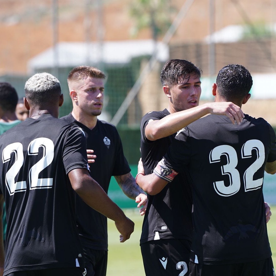 El Castellón gana su primer partido de pretemporada ante el Al-Wakrah catarí (2-0)