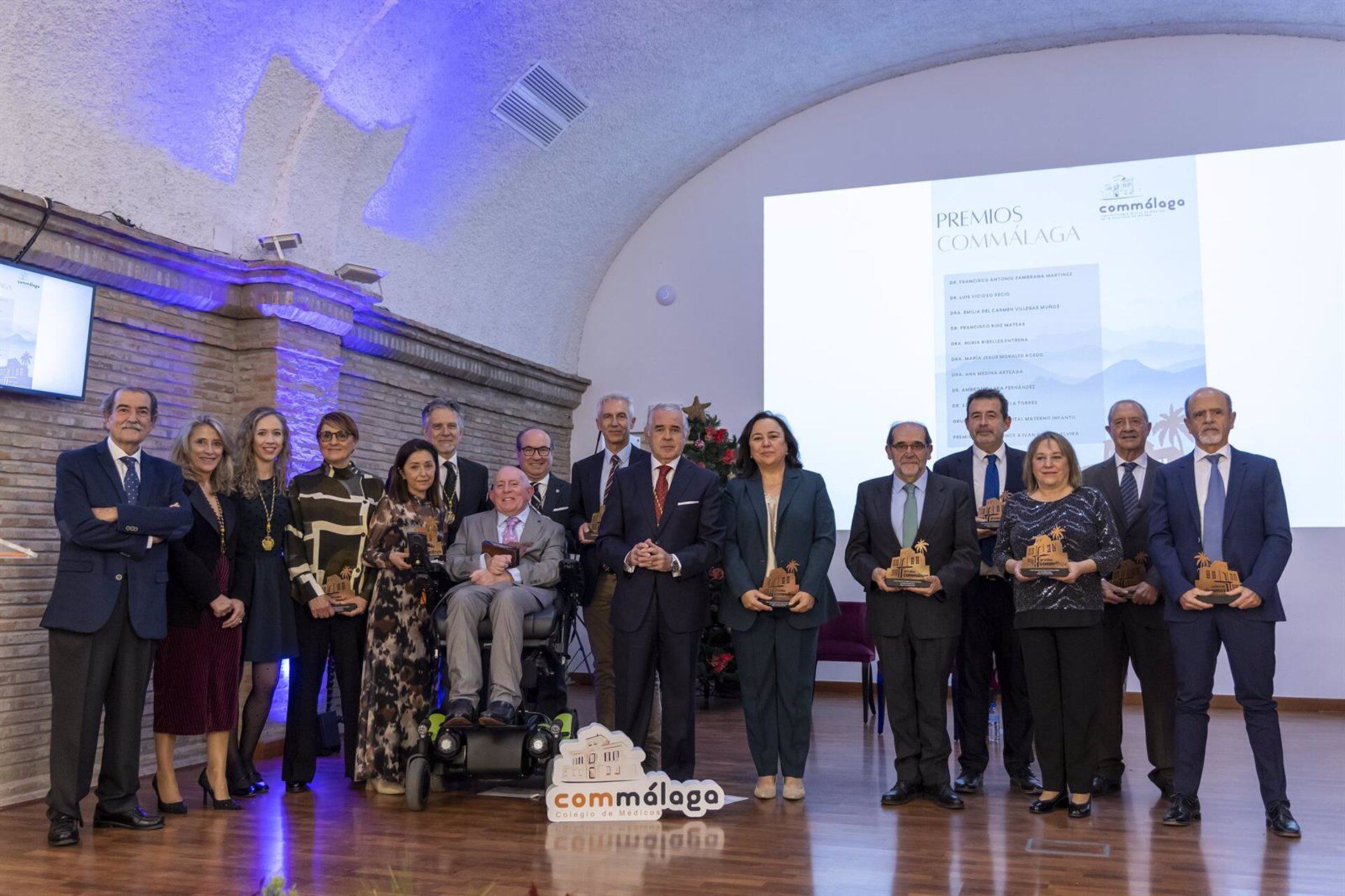 El Colegio de Médicos reconoce la labor de once facultativos en la 15 edición de sus premios