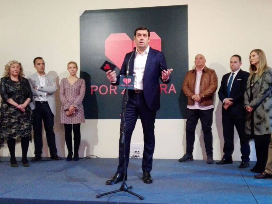 Ángel Macías durante la presentación de su partido &quot;Por Zamora&quot; 