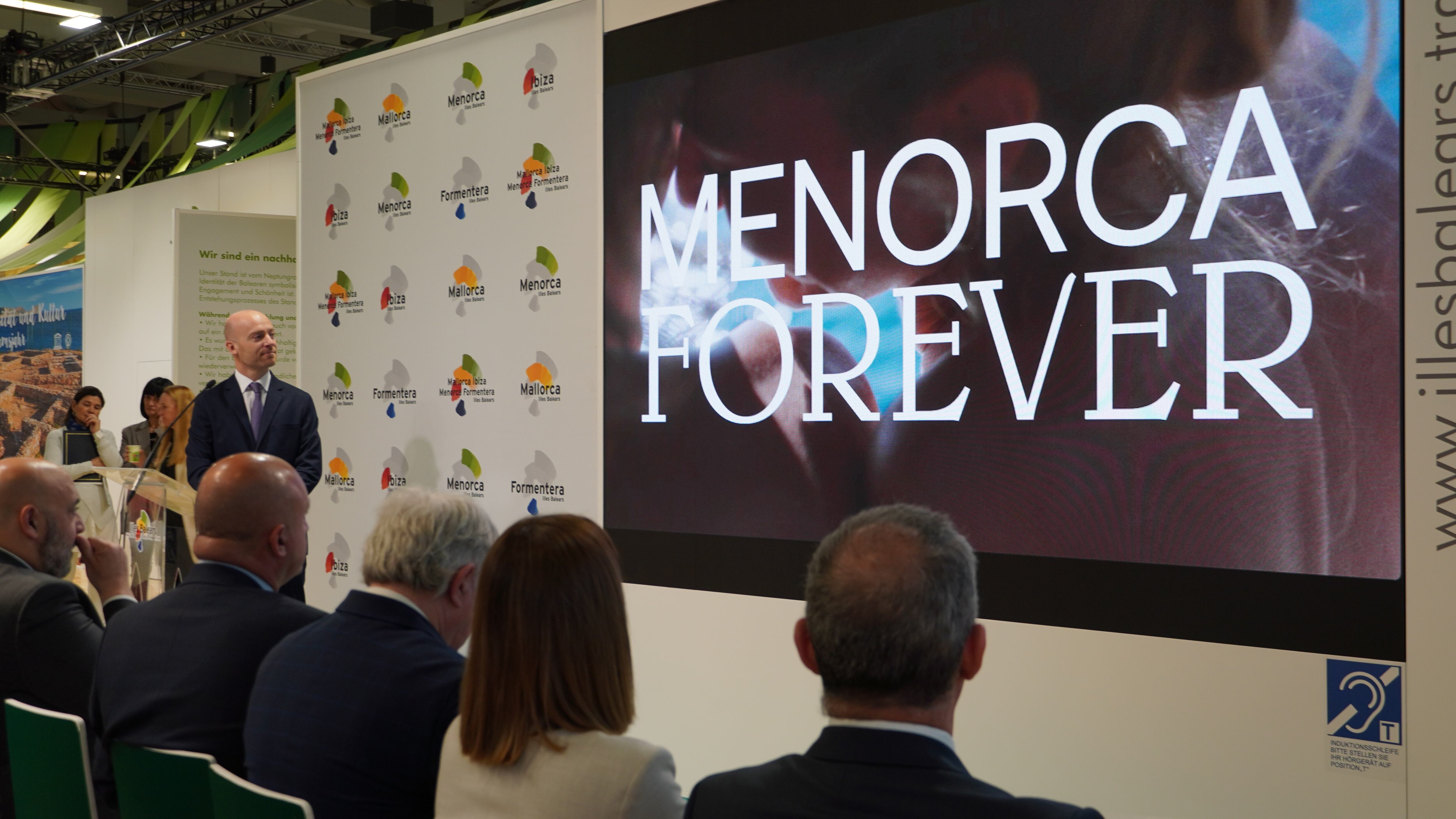 El president Vilafranca durant la presentació