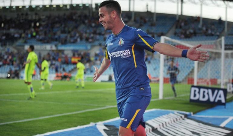 El delantero del Getafe, feliz tras anotar un gol