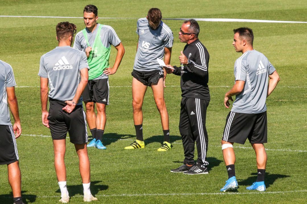 El Cádiz CF no volverá aentrenar de momento por el coronavirua