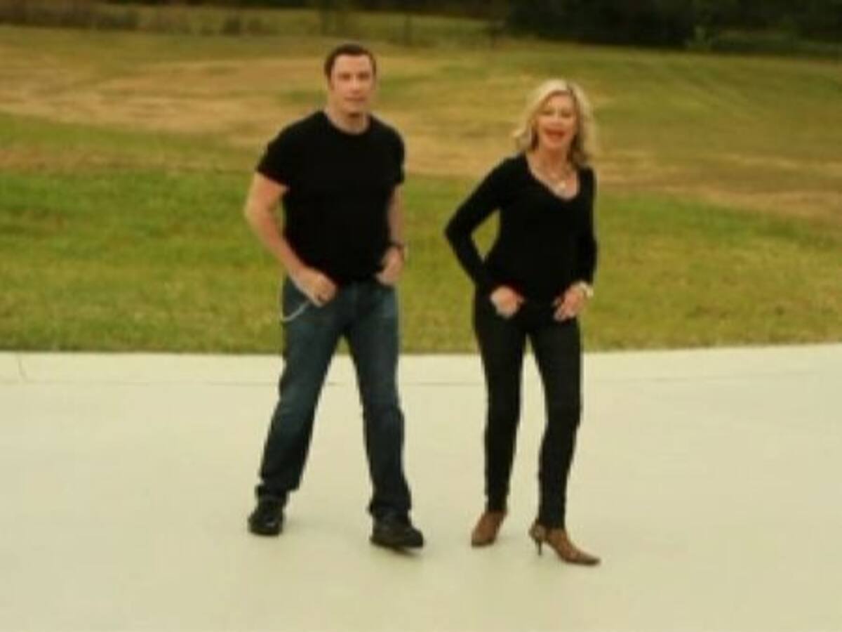 John Travolta y Olivia Newton-John vuelven por Navidad