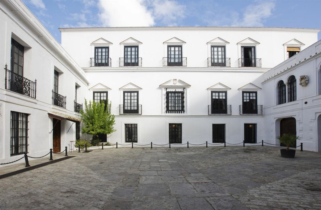 Facahada del Palacio de los Guzmanes en Sanlúcar de Barrameda (Cádiz)