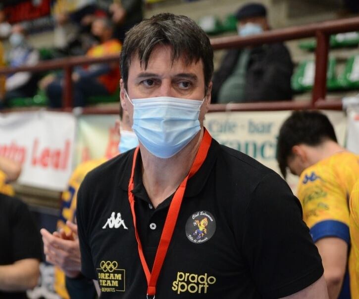 Mariano Ortega, entrenador del Tubos Aranda