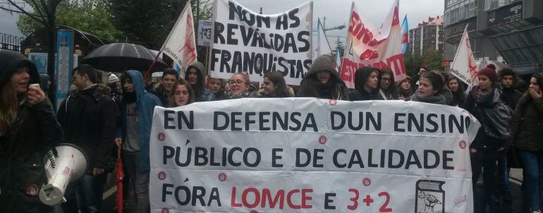 manifestación contra las reválidas y la LOMCE