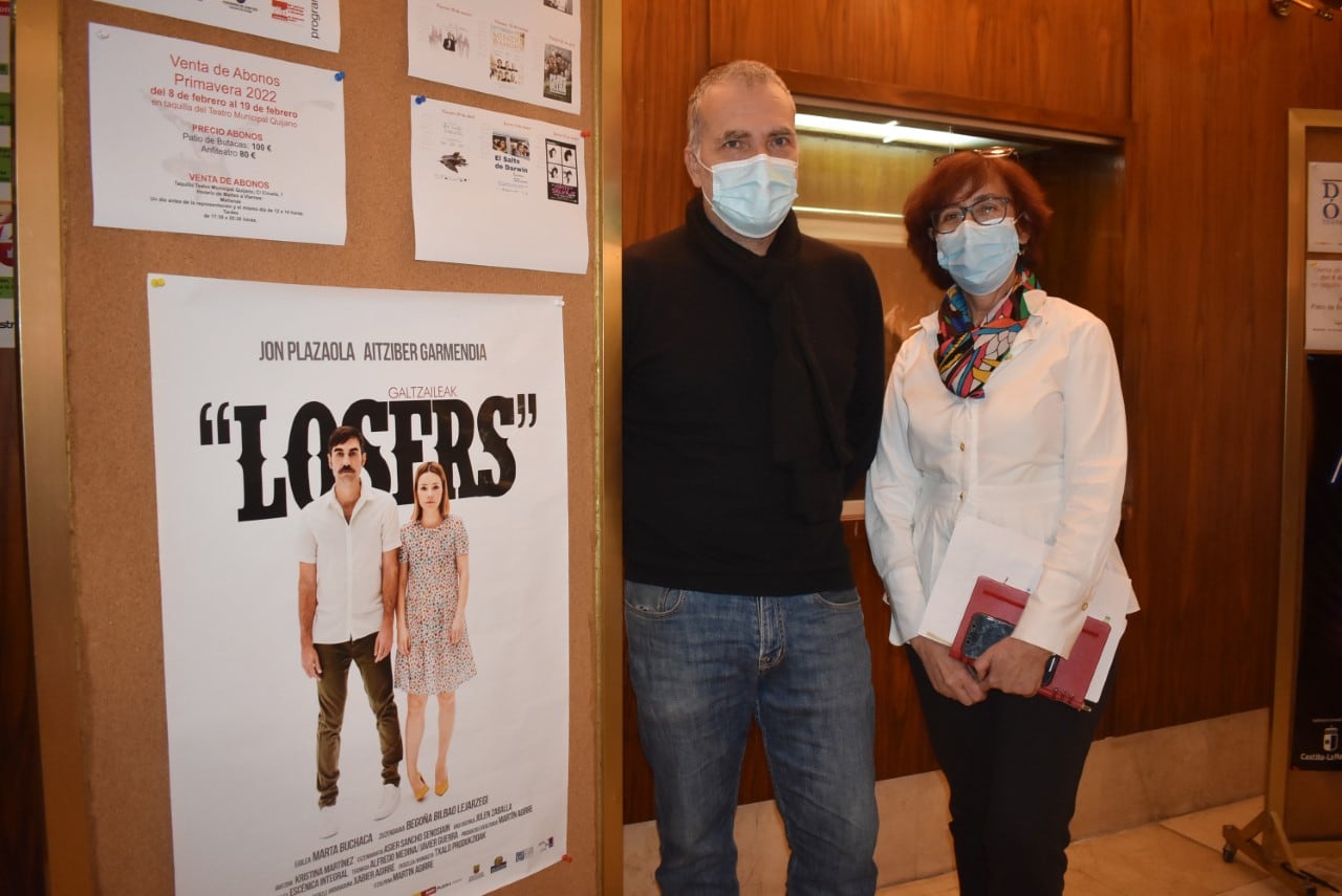 Nacho Sánchez y Pilar Cascante han presentado la programación de primavera en el Teatro Municipal Quijano