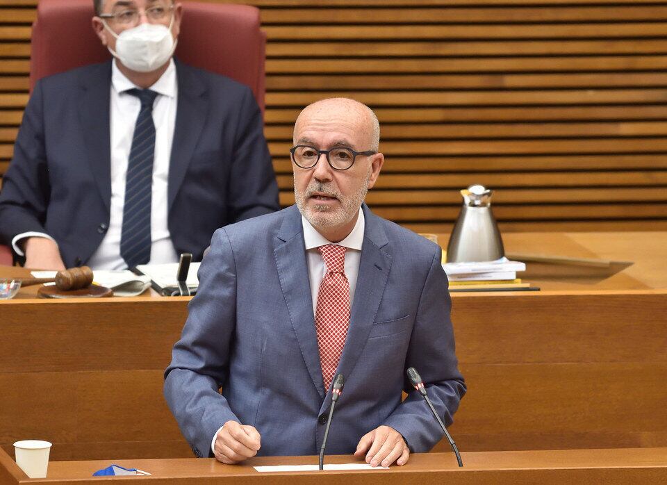 El portavoz de Universidad del Grupo Popular, Luis Martínez