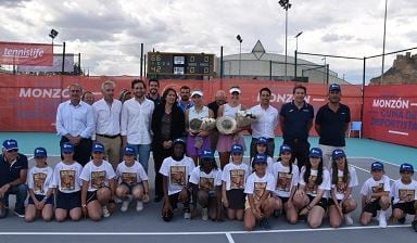 Conchita Martínez participó en la entrega de premios de su torneo