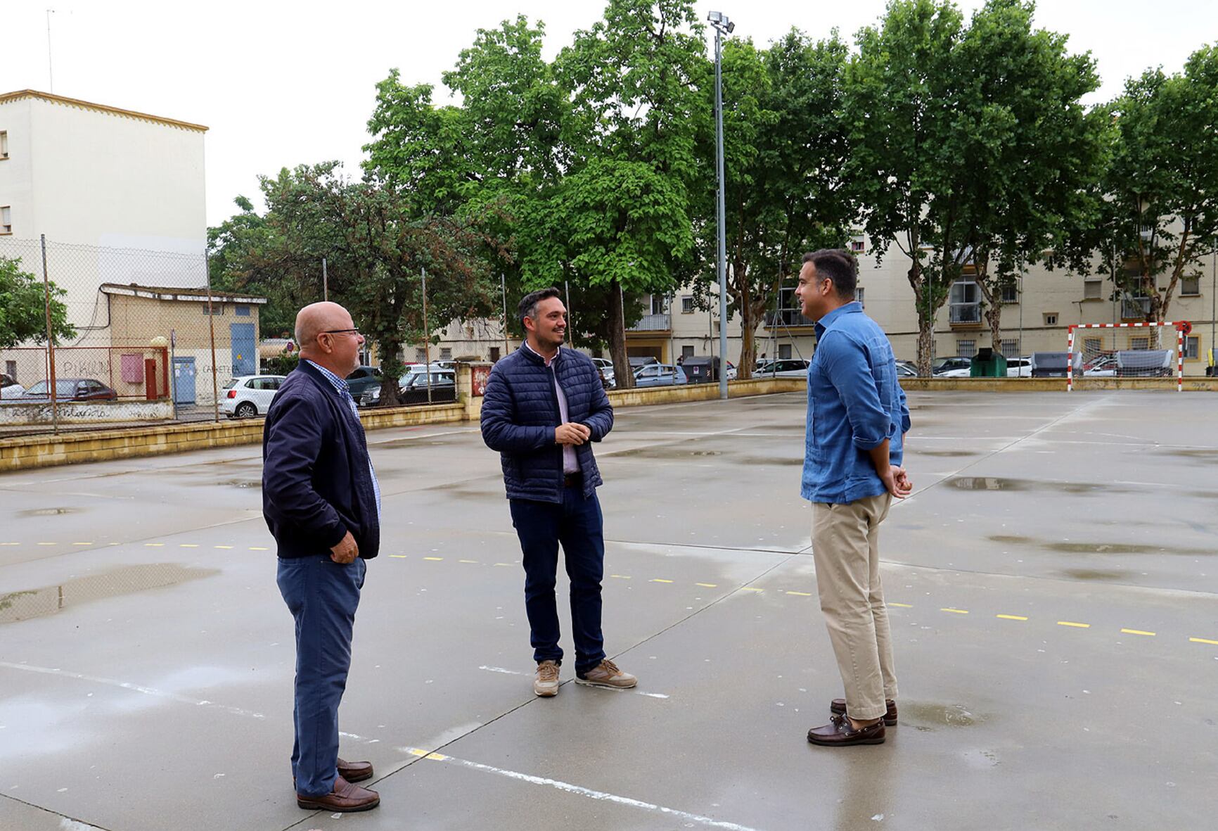 Jesús Alba durante su visita a La Constancia