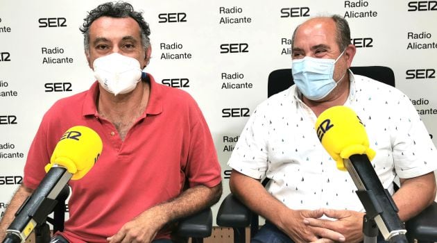 Jorge Esteller (izq.) y Benjamín Lara (dcha.) durante la entrevista en Hoy por Hoy