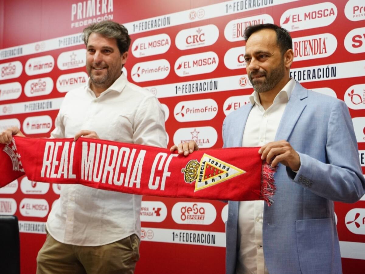 Fran Fernández: "Queremos conseguir lo máximo en el Real Murcia"