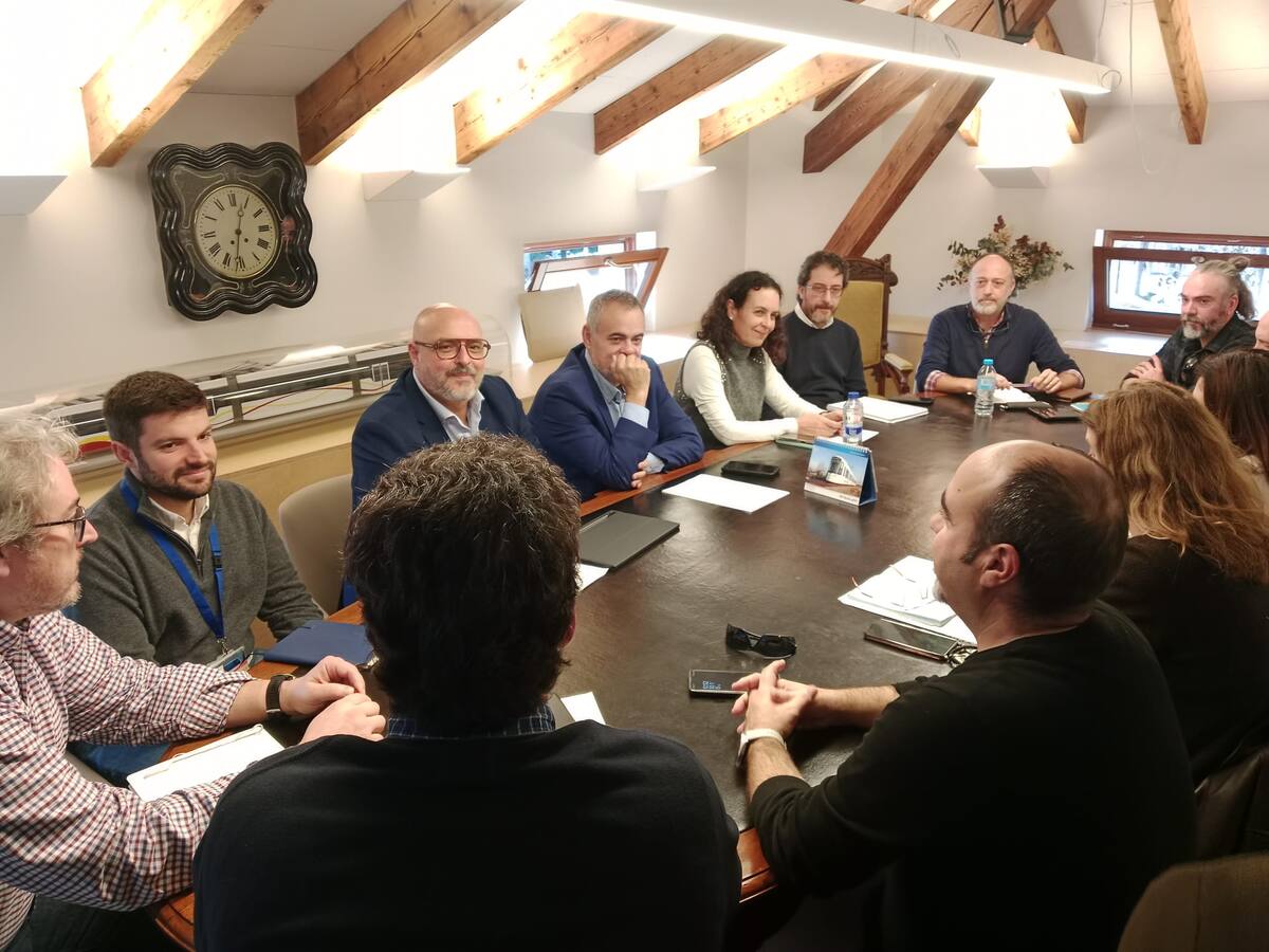 SFM y trabajadores acuerdan una quincena de medidas de seguridad y se volverán a reunir la próxima semana