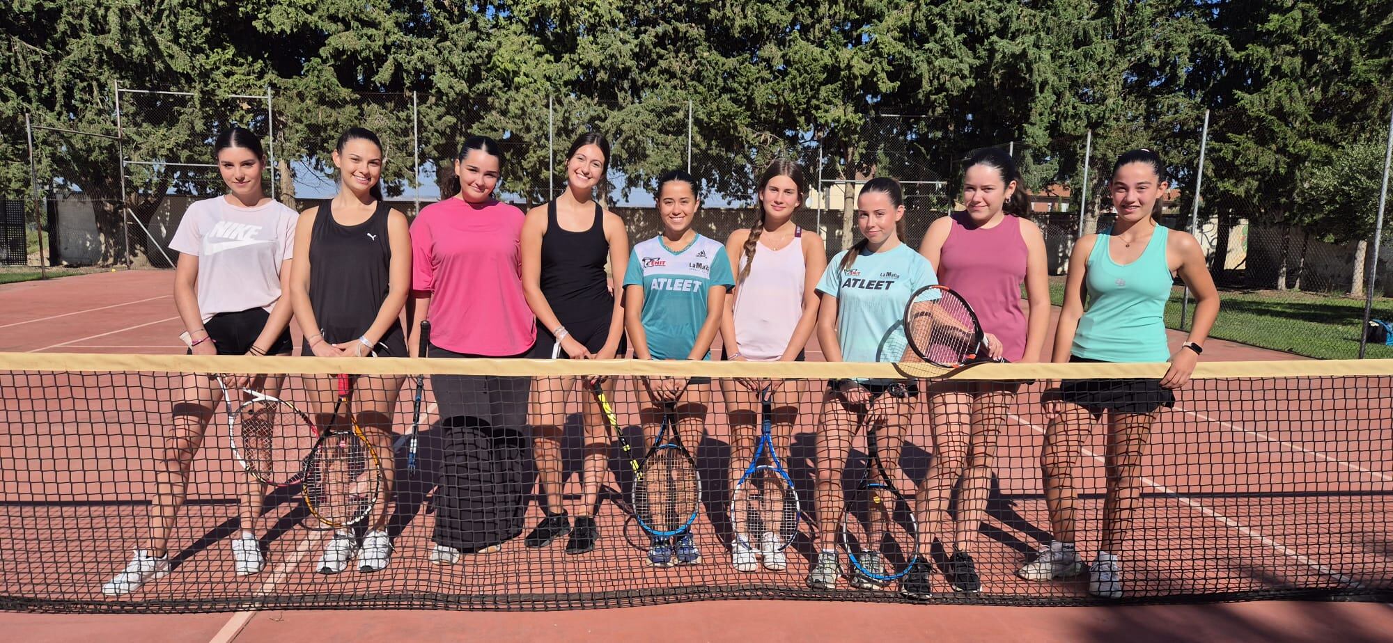La XIX edición del Campeonato Comarcal de Tenis de Peralta de Alcofea reunió a 41 tenistas.