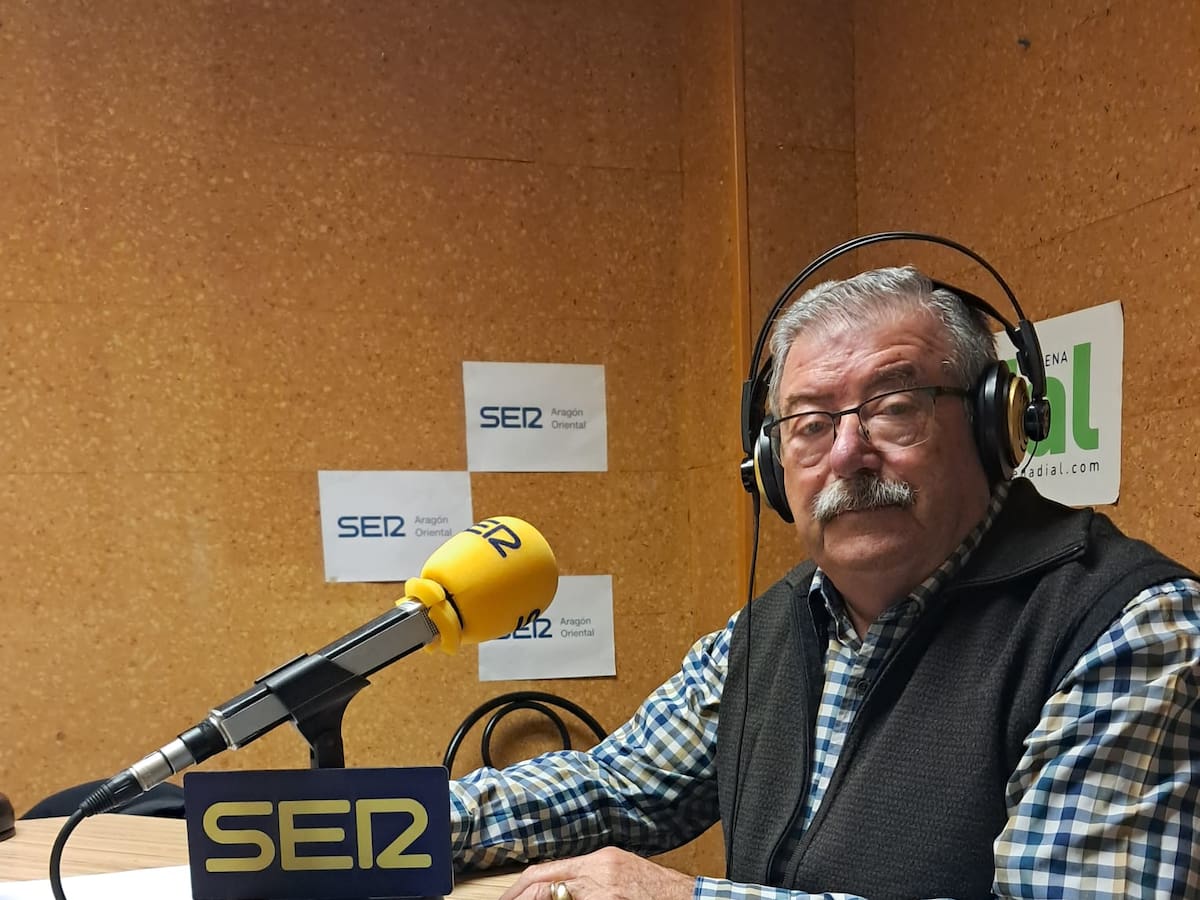 Binéfar inicia los preparativos de su Semana Santa de Binéfar con la entrega de trajes