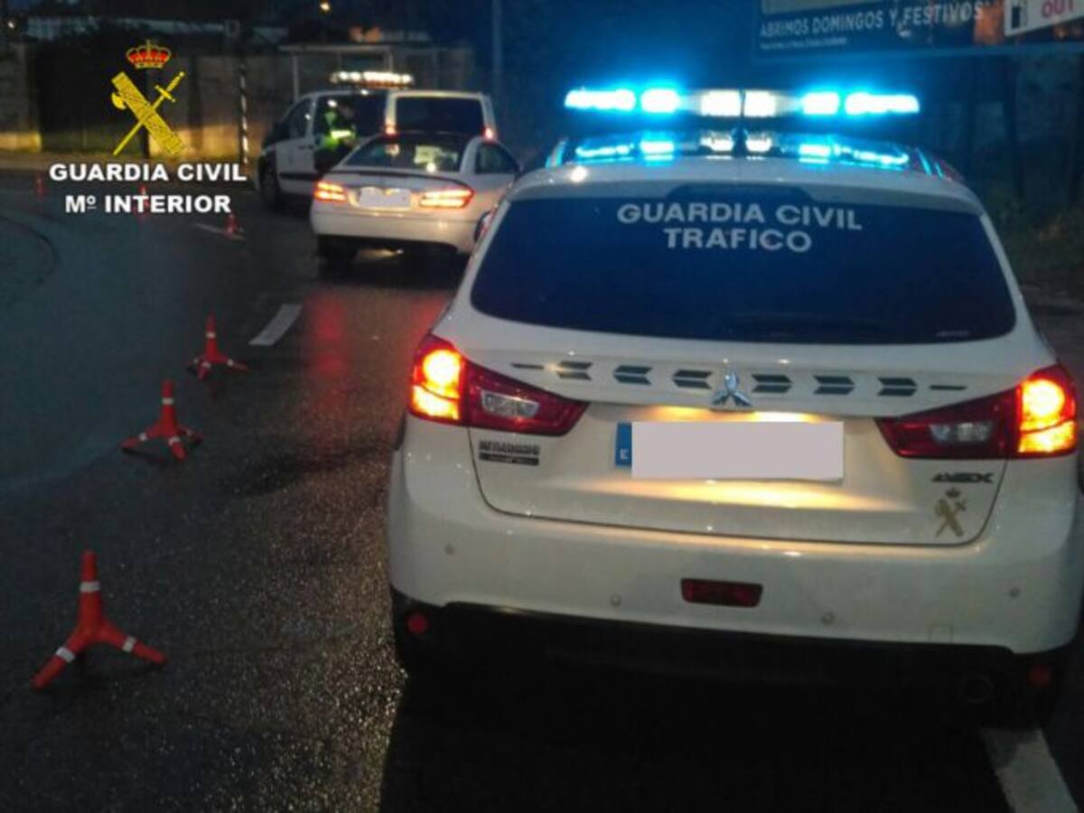 La Festa da Arribada deja más de medio centenar de positivos en alcoholemia