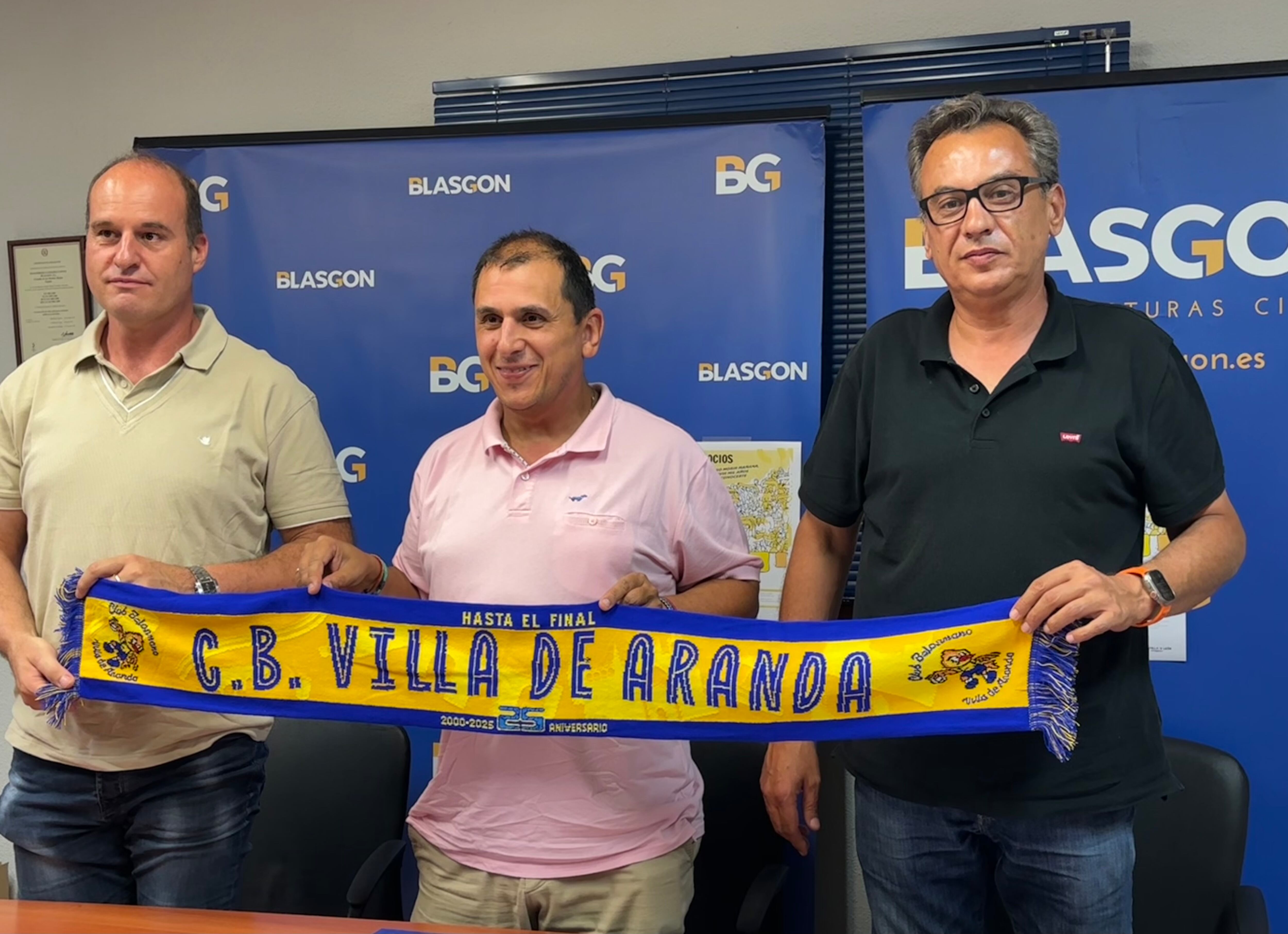 Firma del acuerdo con BlasGon